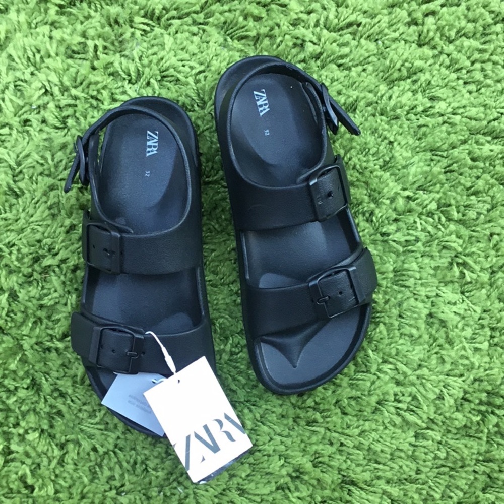 Zara NEW black sandals